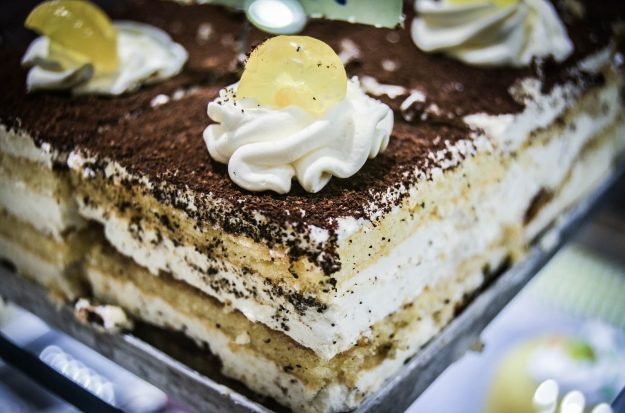 sweets-268296_1920.jpg